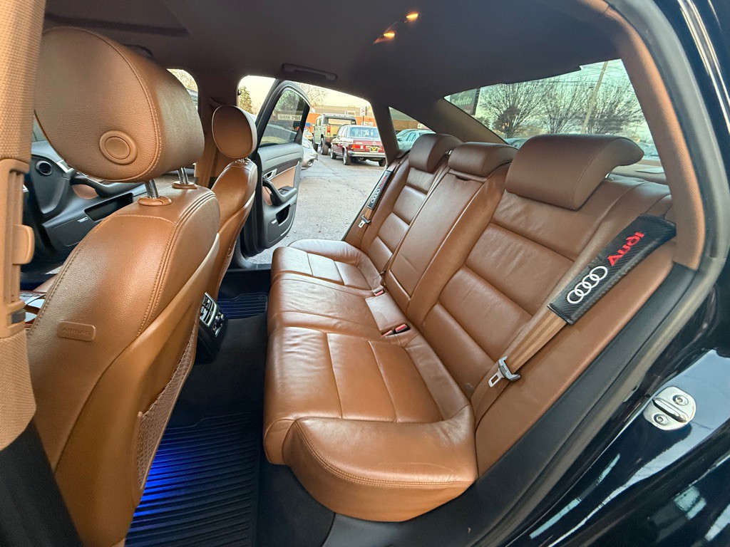 2011 Audi A6 Image 16