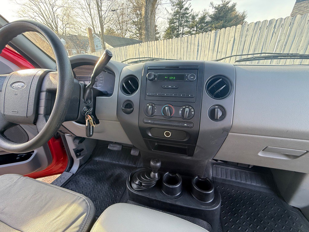 2005 Ford F-150 Image 15