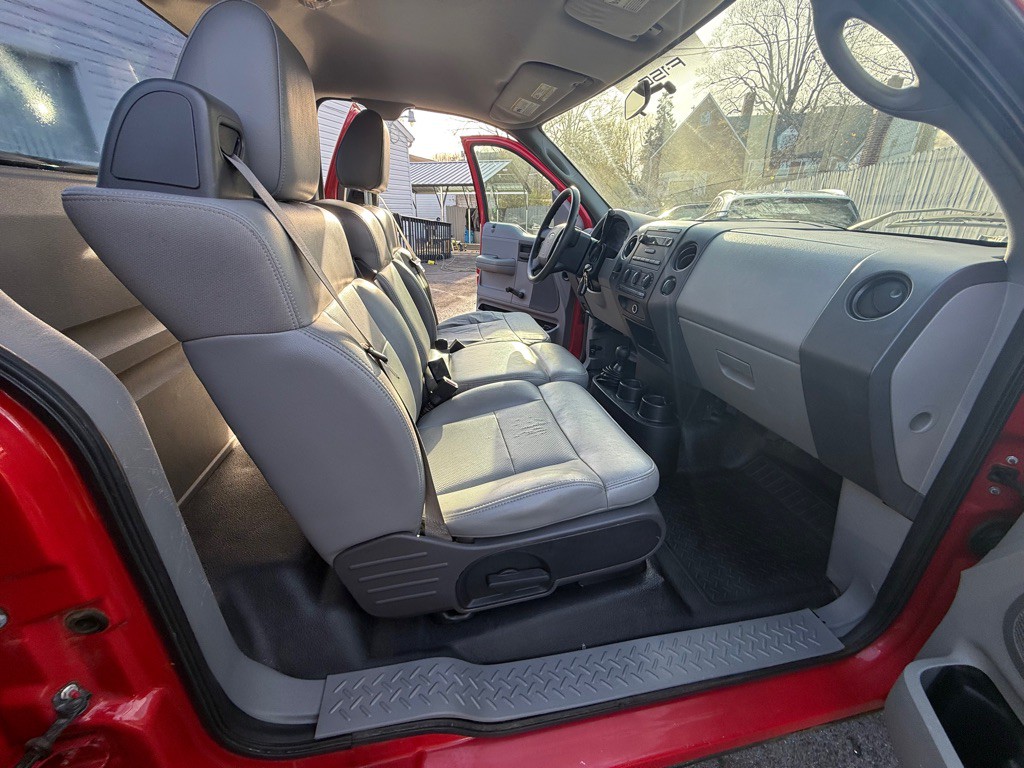 2005 Ford F-150 Image 35