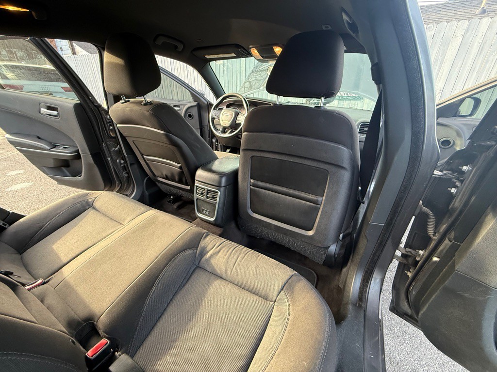 2018 Dodge Charger Image 12