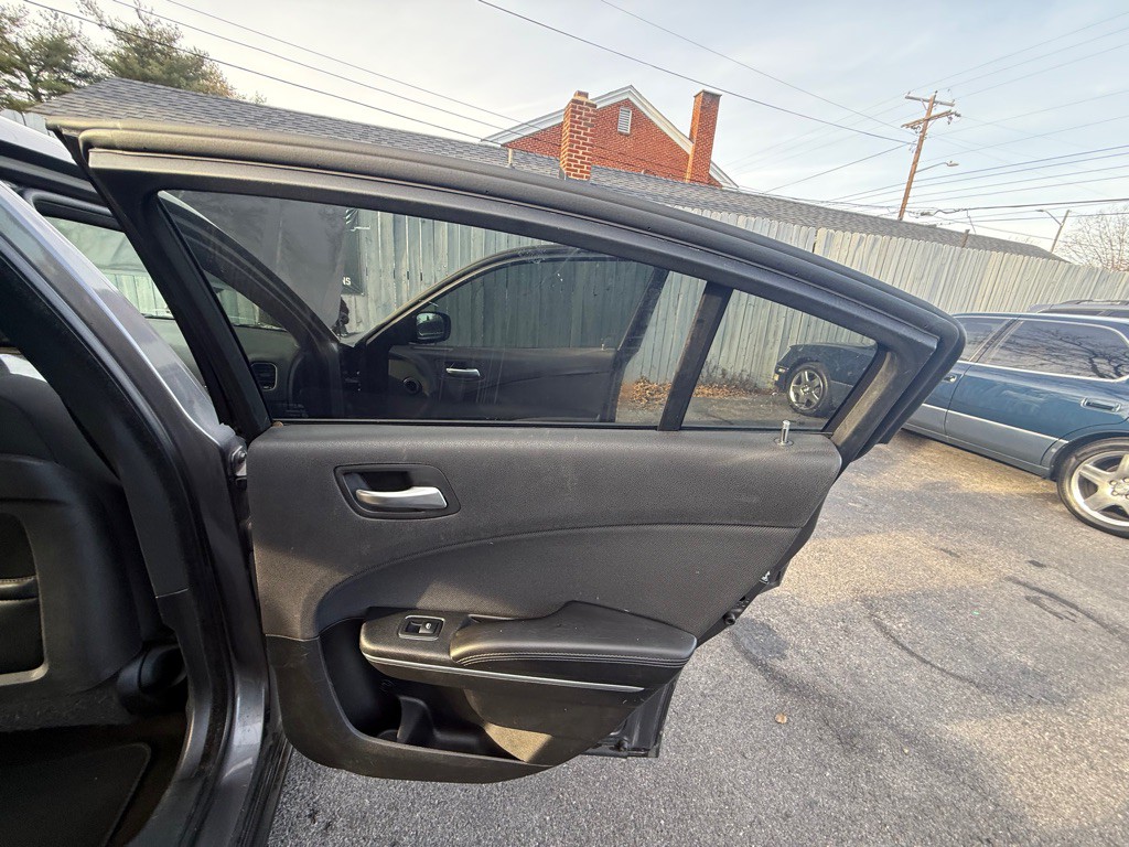 2018 Dodge Charger Image 27