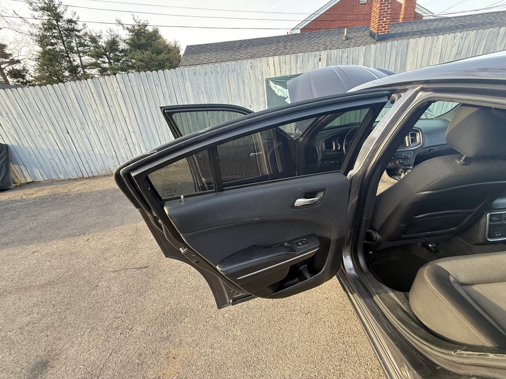 2018 Dodge Charger Image 28