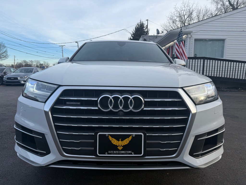 2017 Audi Q7 Image 2