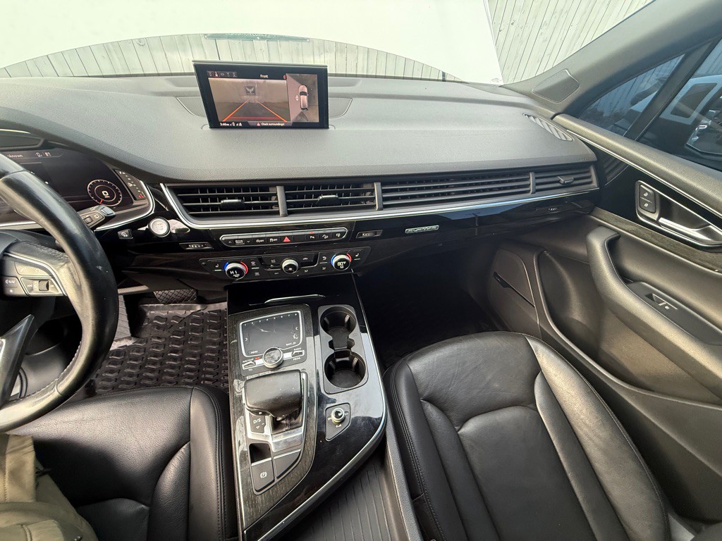 2017 Audi Q7 Image 17
