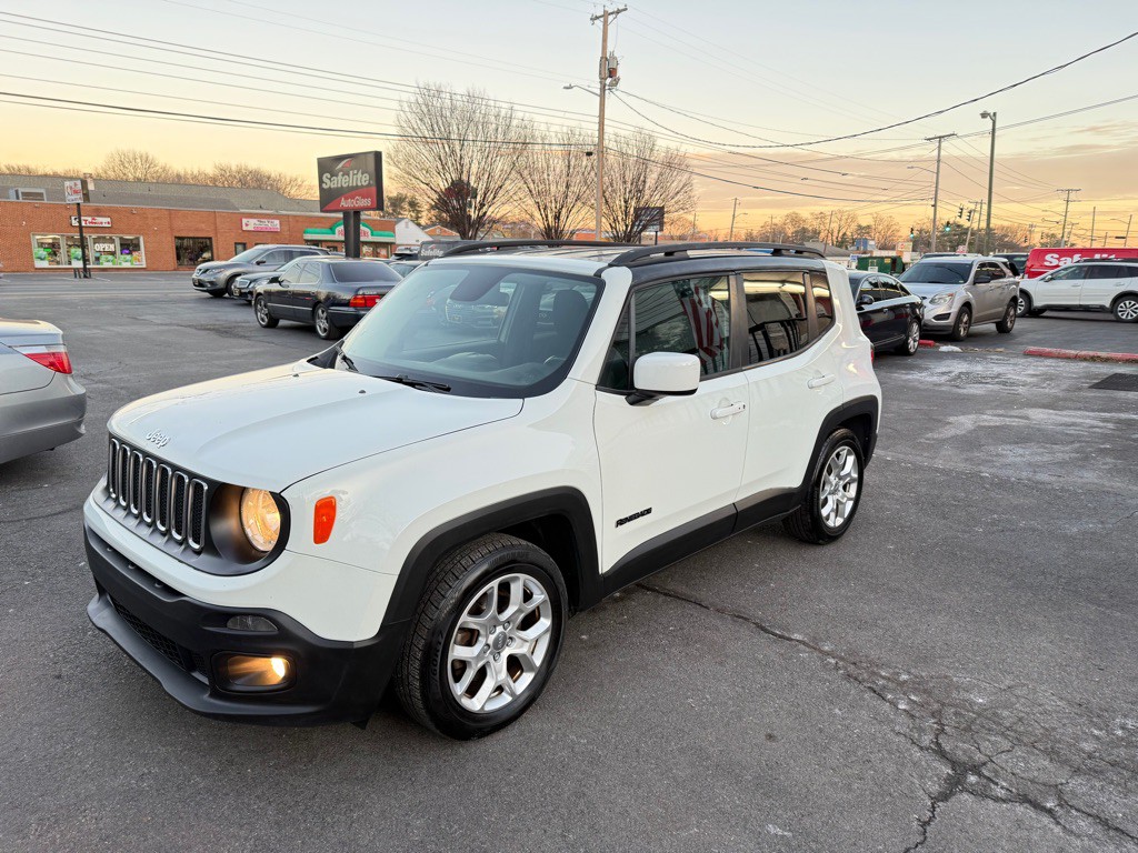 2016 Jeep Renegade Image 2