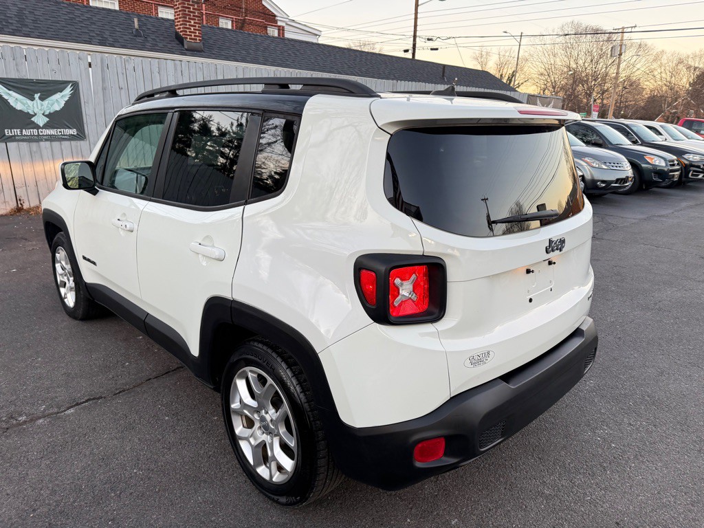 2016 Jeep Renegade Image 6