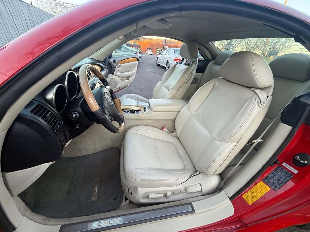 2002 Lexus SC 430 Image 14