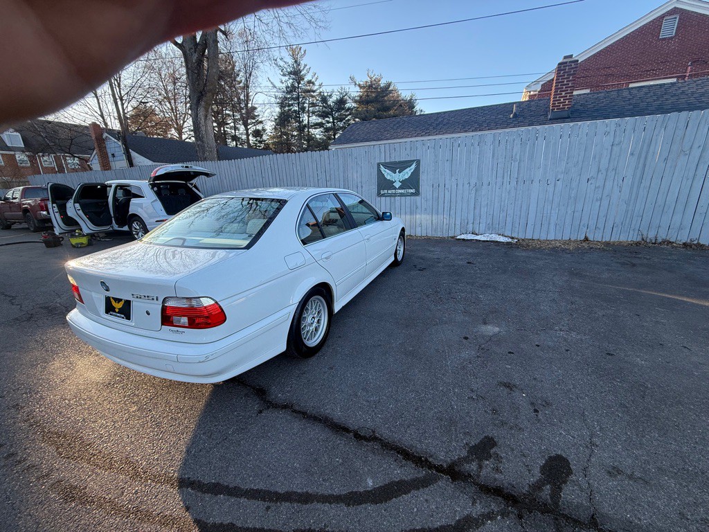 2002 BMW 5 Series Image 35