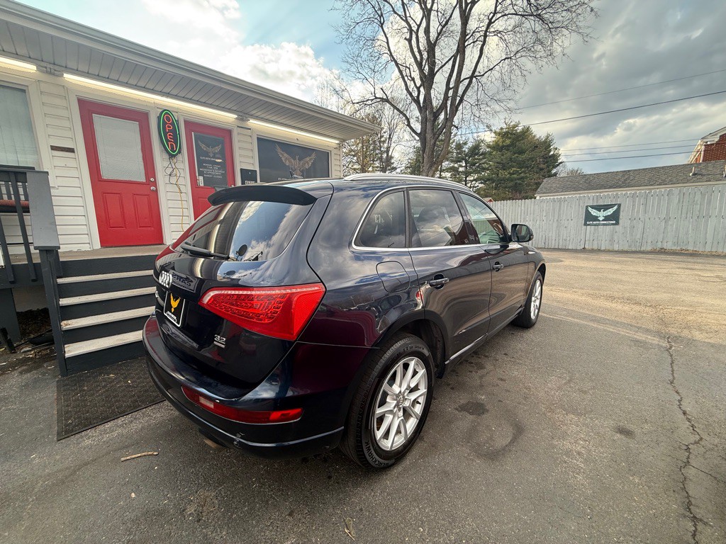 2010 Audi Q5 Image 3