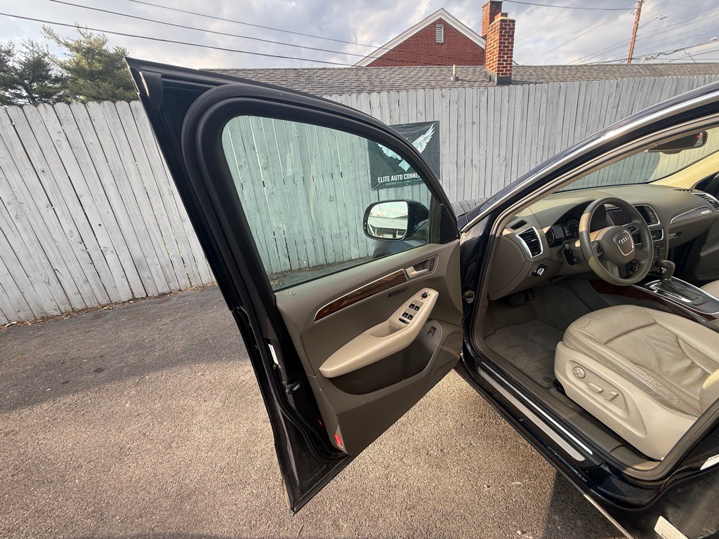 2010 Audi Q5 Image 13