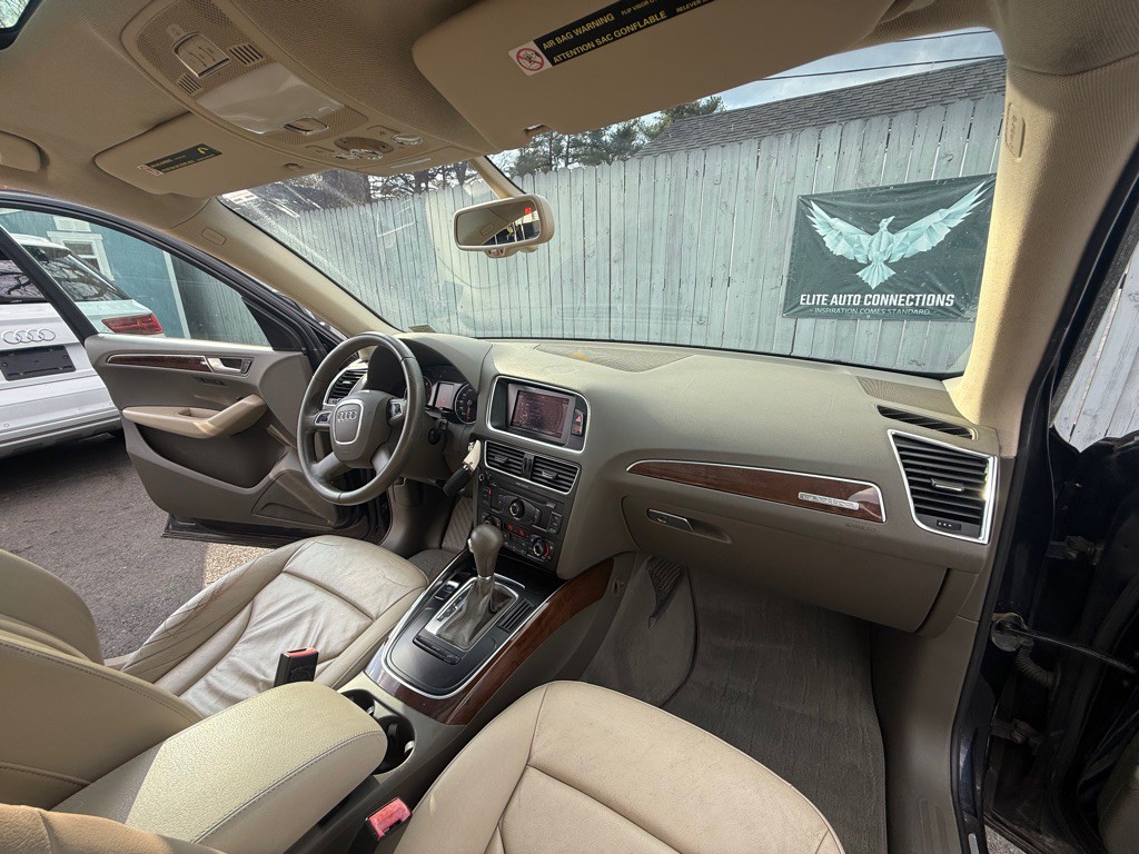 2010 Audi Q5 Image 20