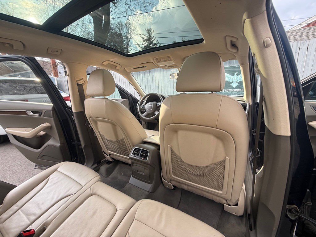 2010 Audi Q5 Image 24