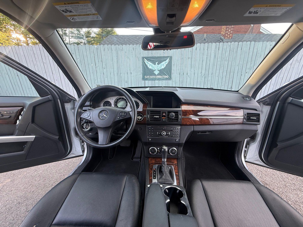 2012 Mercedes-Benz GLK-Class Image 15