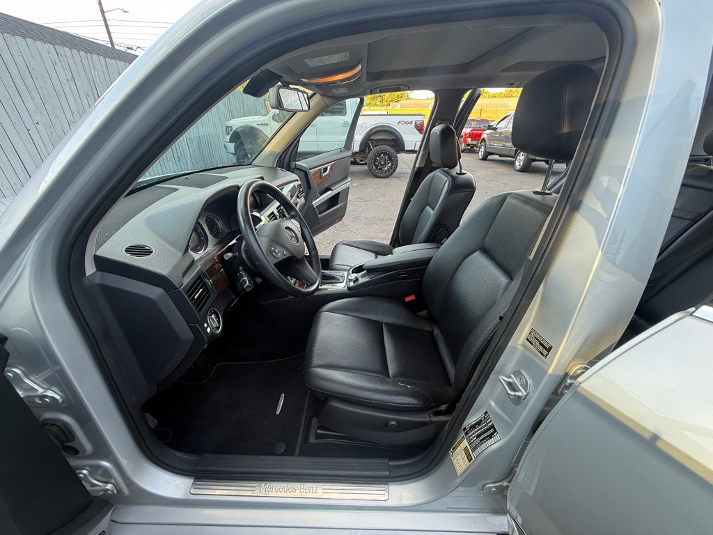 2012 Mercedes-Benz GLK-Class Image 23