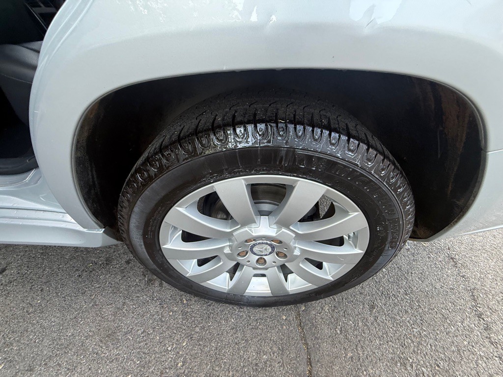 2012 Mercedes-Benz GLK-Class Image 30