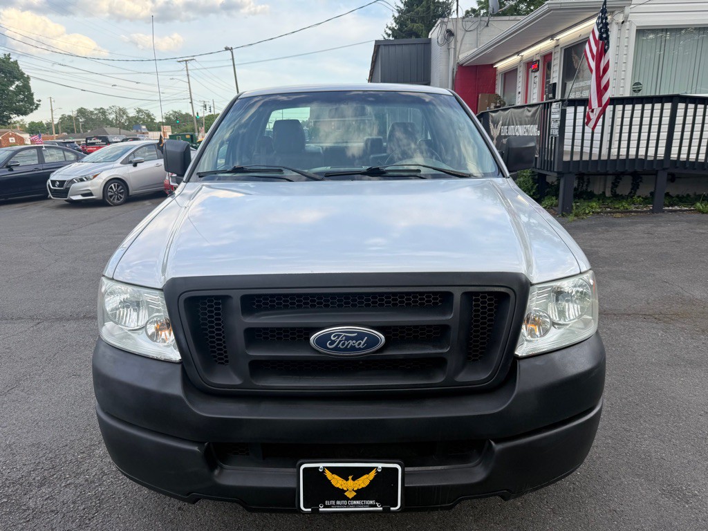 2005 Ford F-150 Image 2