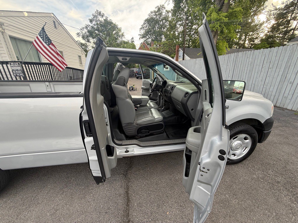 2005 Ford F-150 Image 19