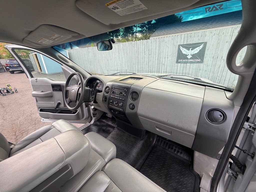 2005 Ford F-150 Image 20