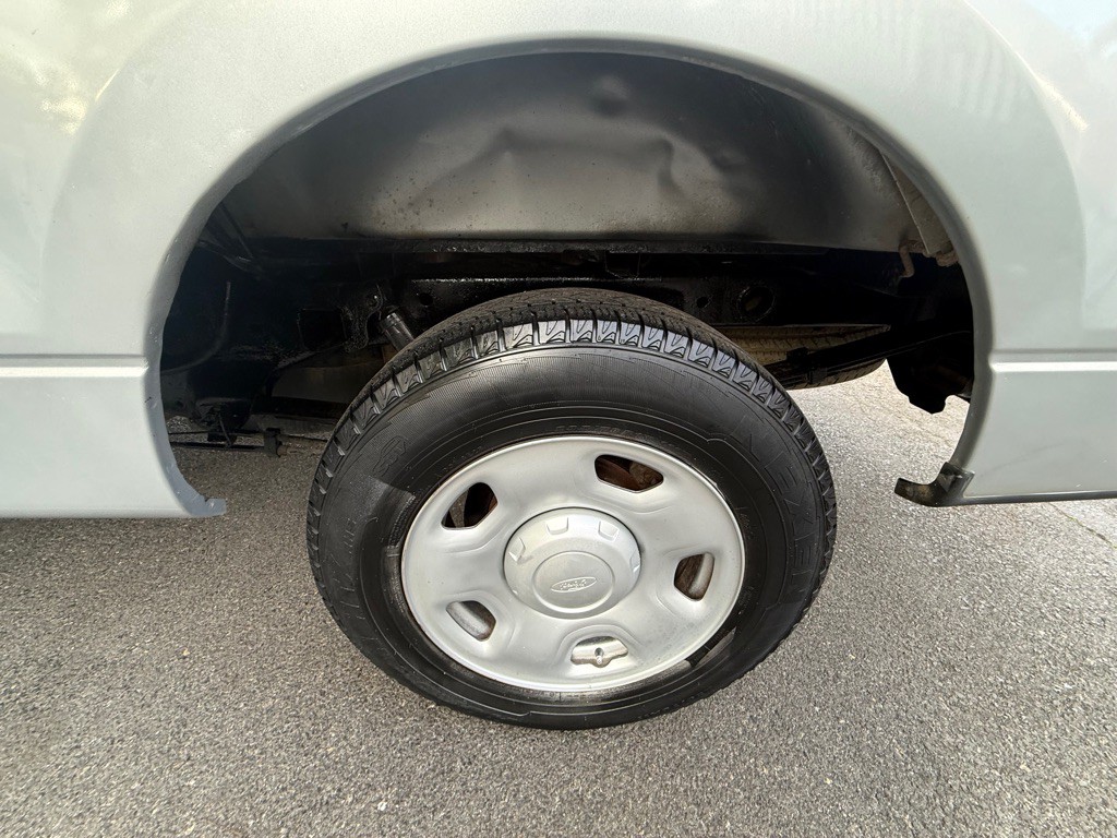 2005 Ford F-150 Image 21