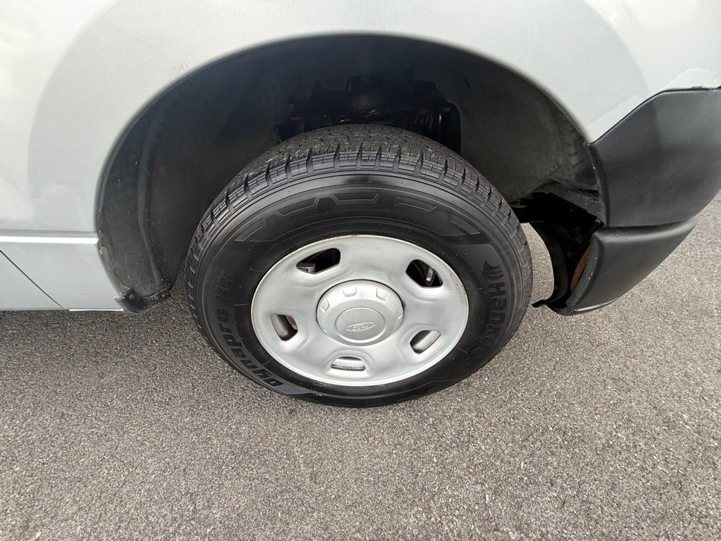 2005 Ford F-150 Image 23