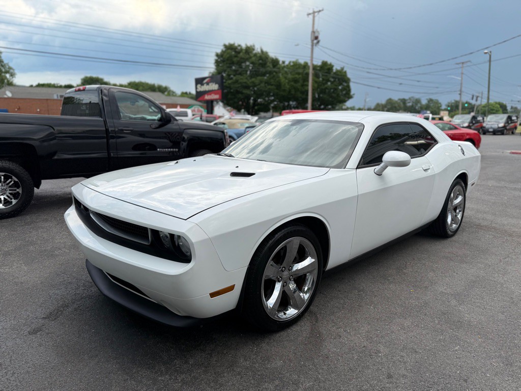 2013 Dodge Challenger Image 13