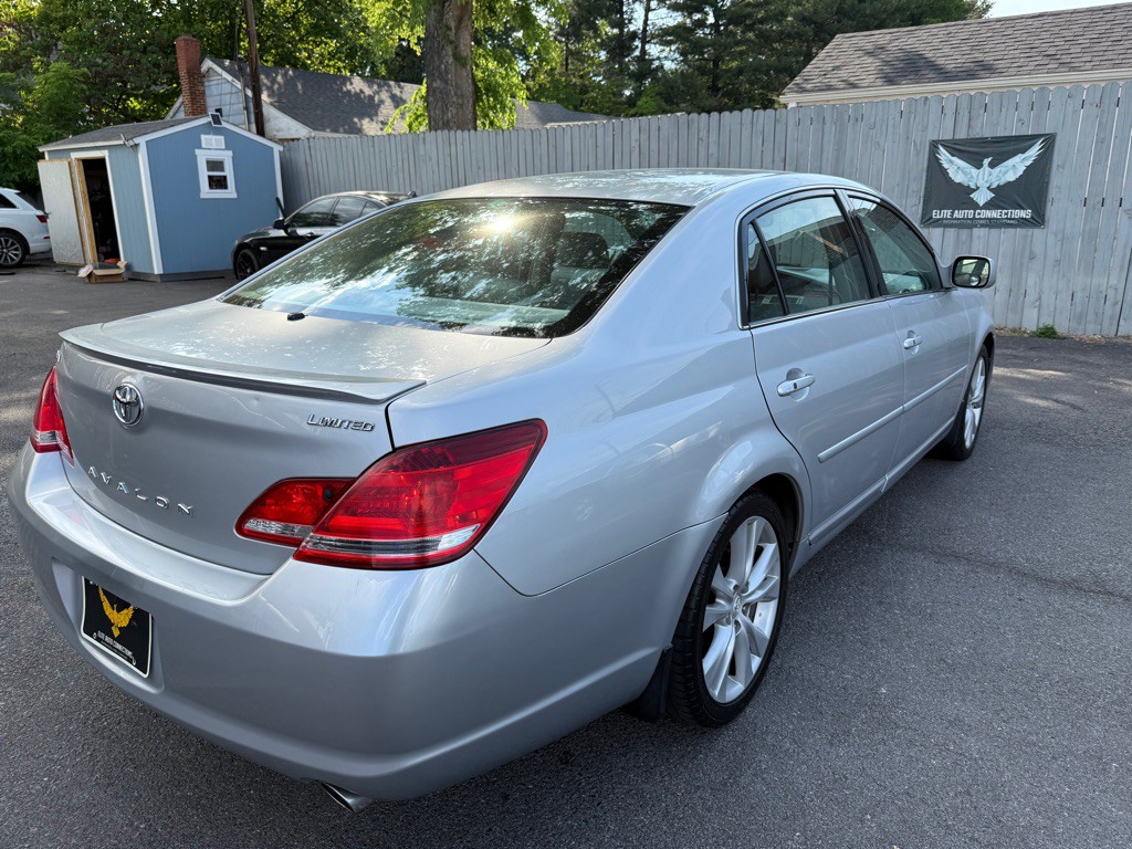 2006 Toyota Avalon Image 7