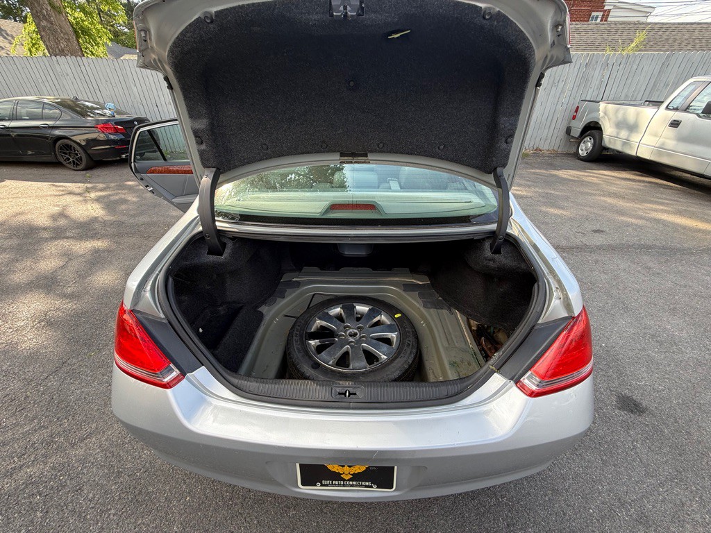 2006 Toyota Avalon Image 11