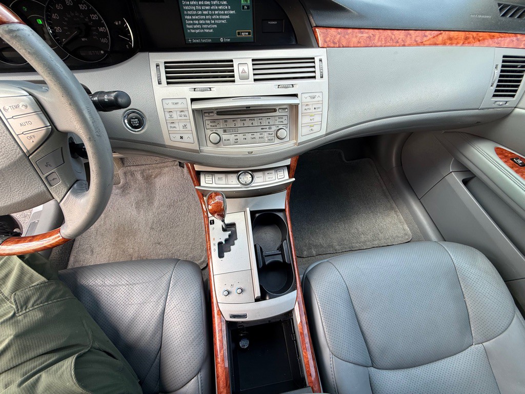 2006 Toyota Avalon Image 25