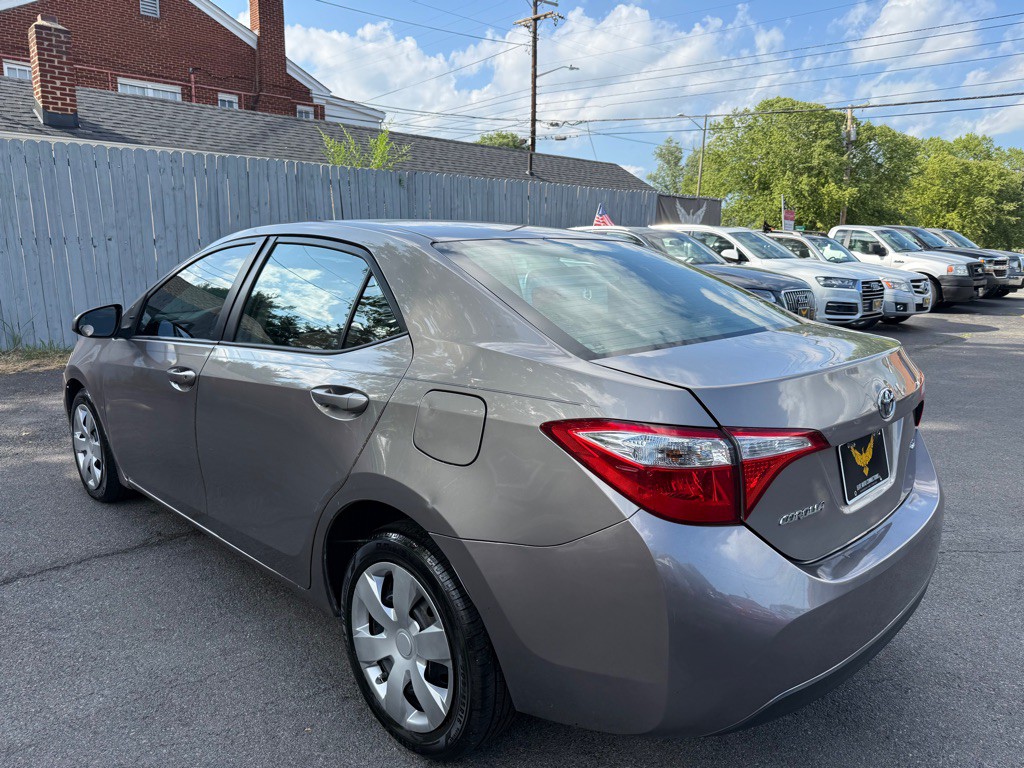2015 Toyota Corolla Image 5