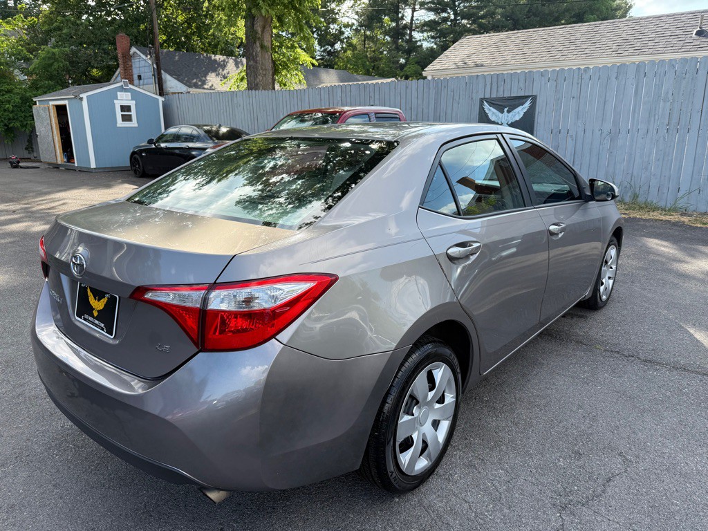 2015 Toyota Corolla Image 7