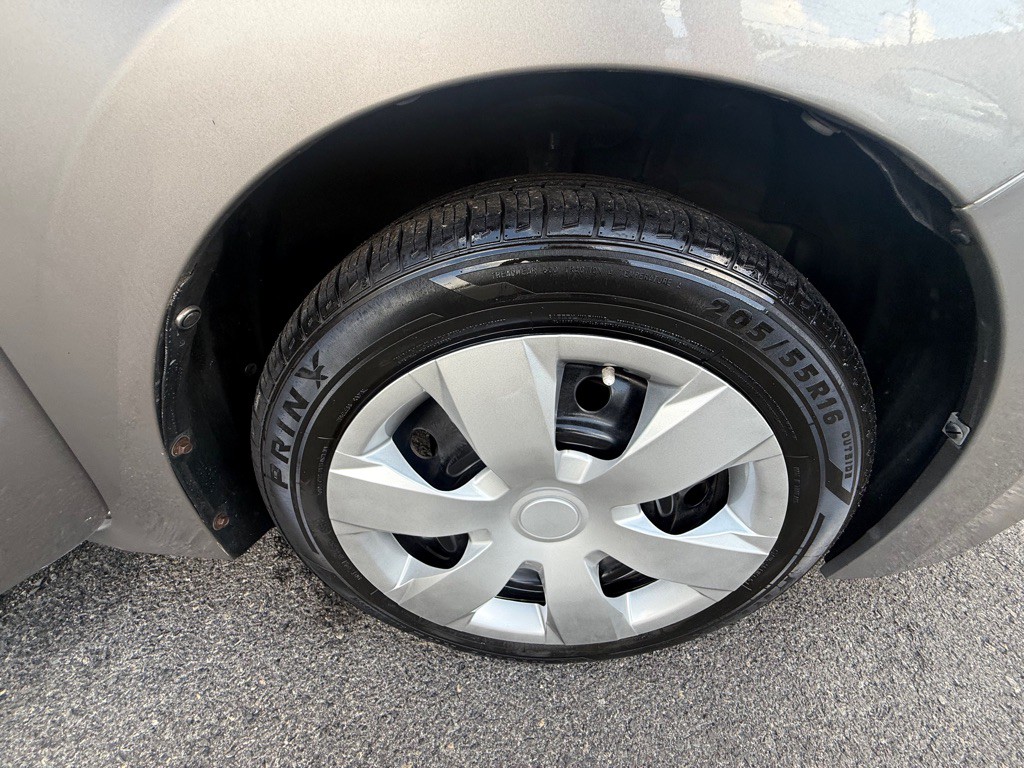 2015 Toyota Corolla Image 24