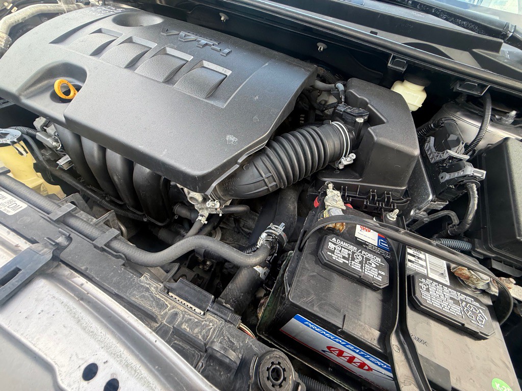 2015 Toyota Corolla Image 35