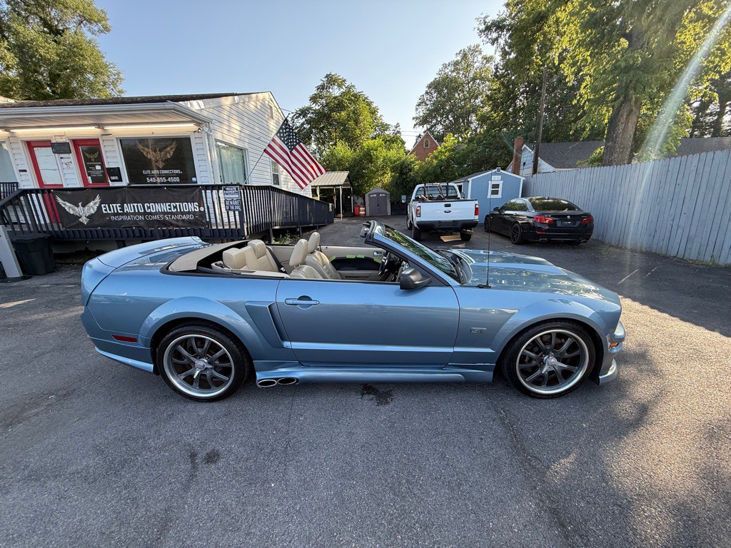 2006 Ford Mustang Image 5