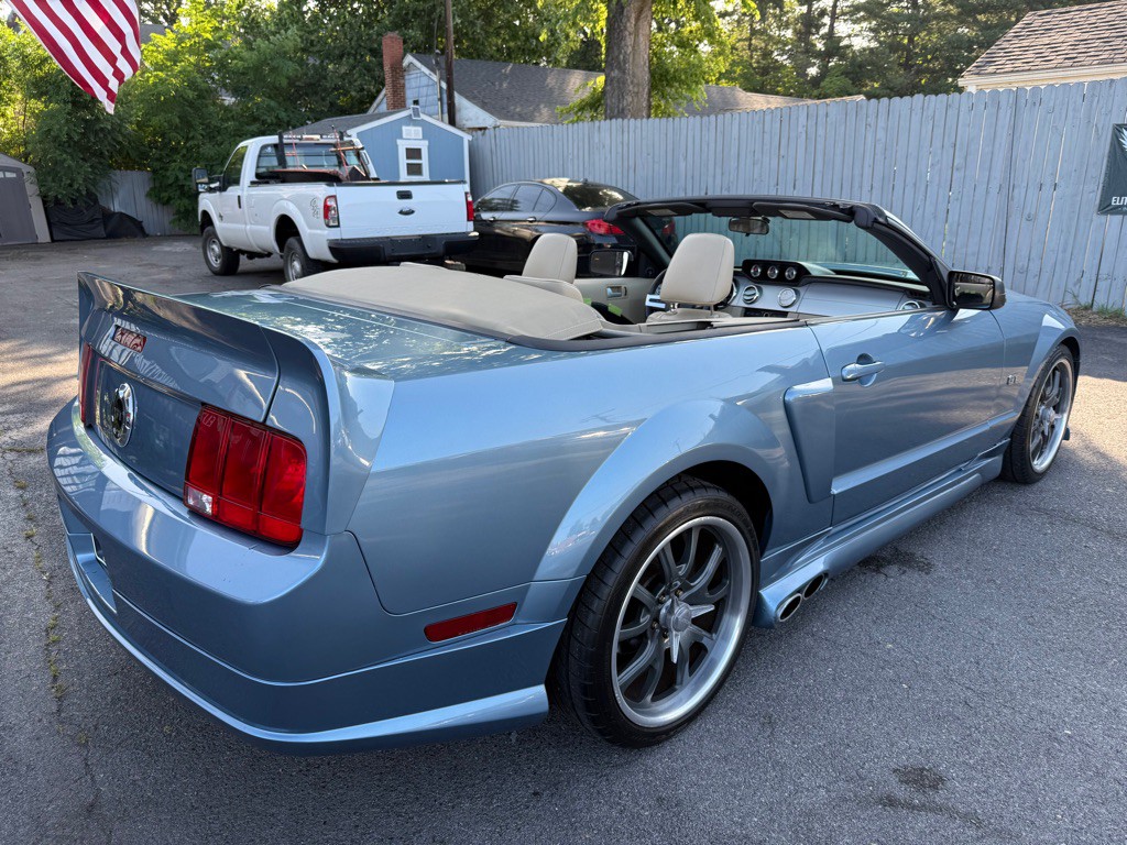 2006 Ford Mustang Image 7