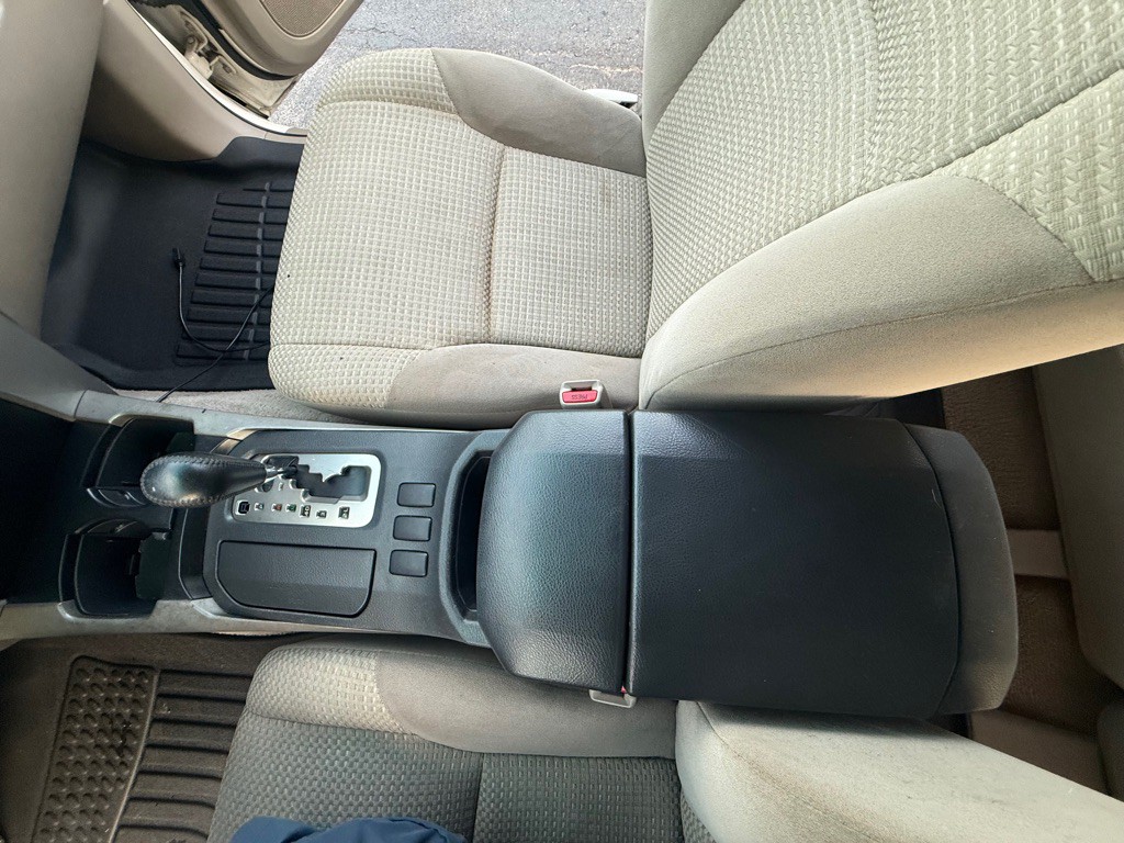 2005 Toyota 4Runner Image 21