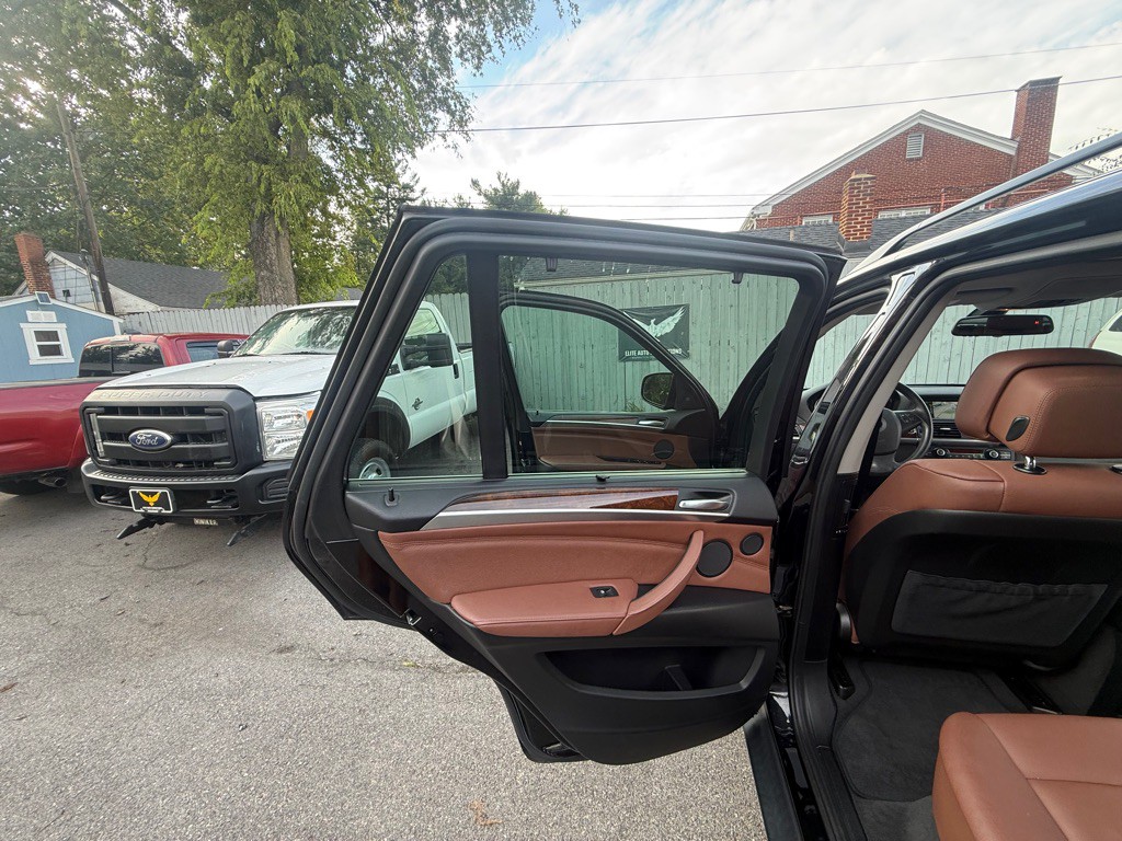 2013 BMW X5 Image 13
