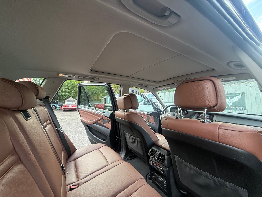 2013 BMW X5 Image 23