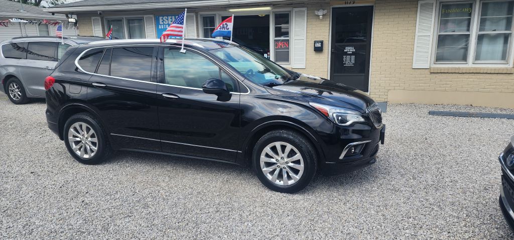 2018 Buick Envision Image 2