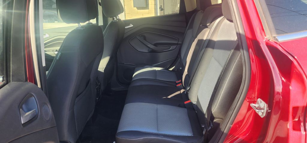 2017 Ford Escape Image 10