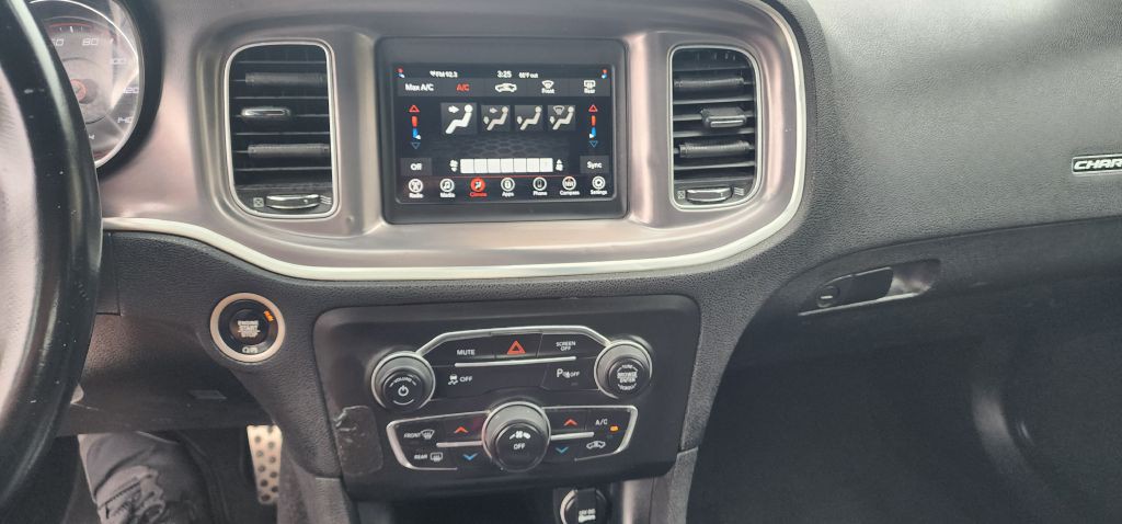 2019 Dodge Charger Image 18