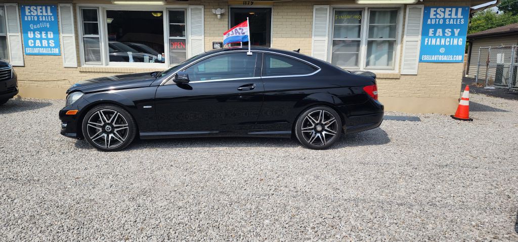 2015 Mercedes-Benz C-Class Image 4