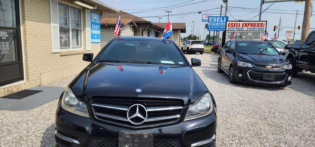 2015 Mercedes-Benz C-Class Image 9