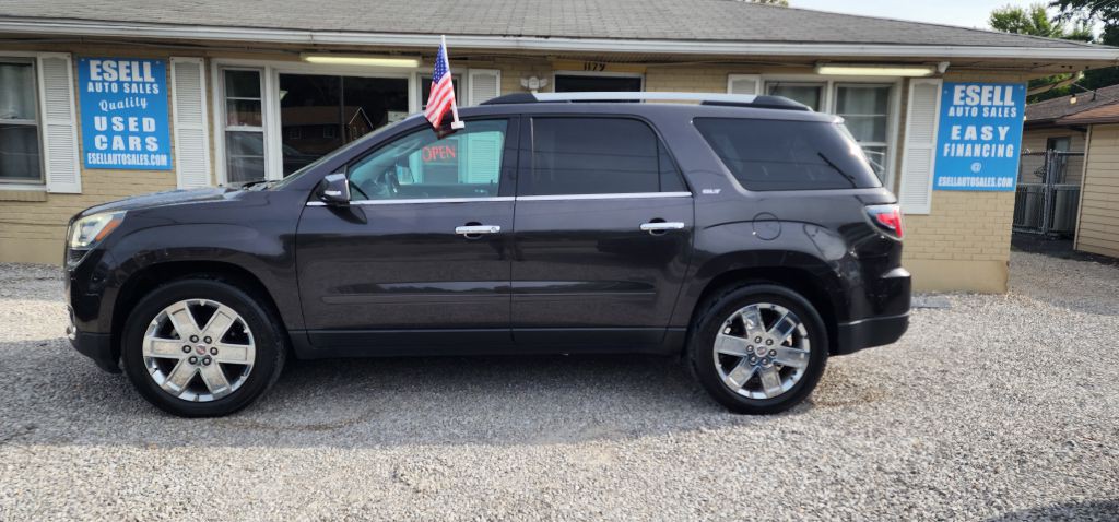 2017 GMC Acadia Image 2