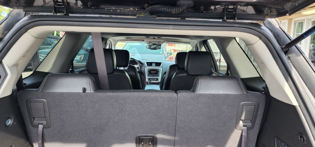 2017 GMC Acadia Image 16