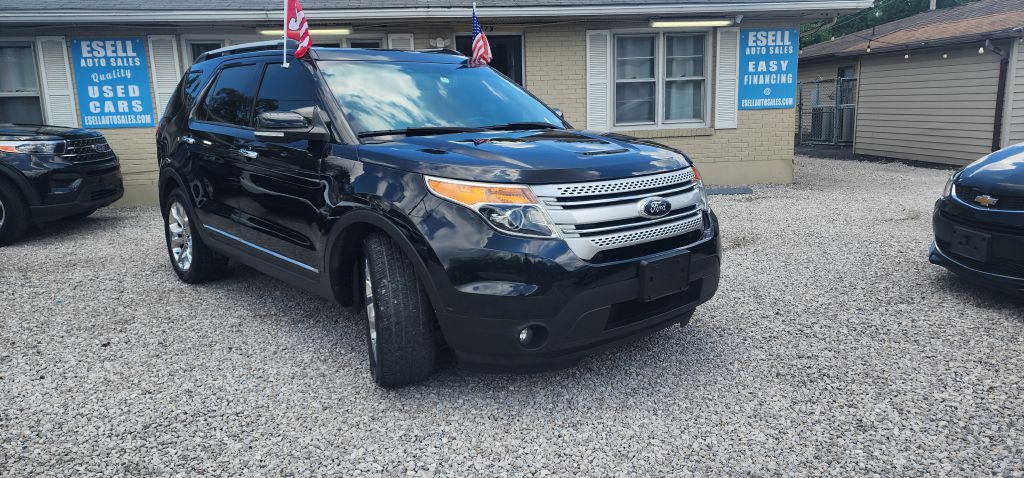 2015 Ford Explorer Image 1