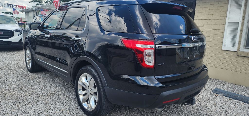 2015 Ford Explorer Image 12