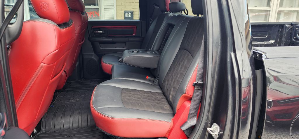 2015 RAM 1500 Image 12