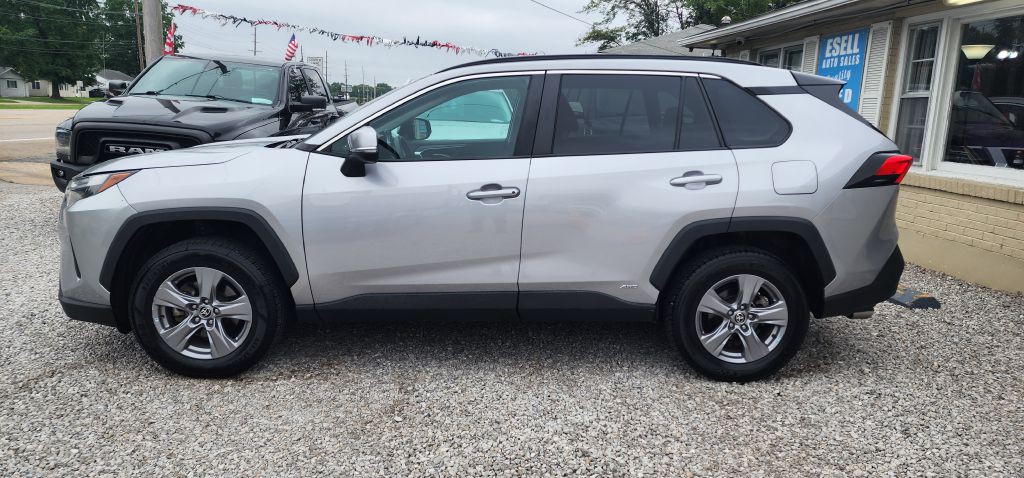 2022 Toyota Rav4 Image 9