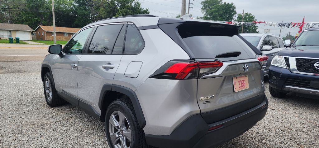 2022 Toyota Rav4 Image 10