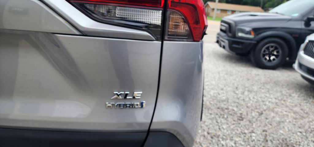 2022 Toyota Rav4 Image 12